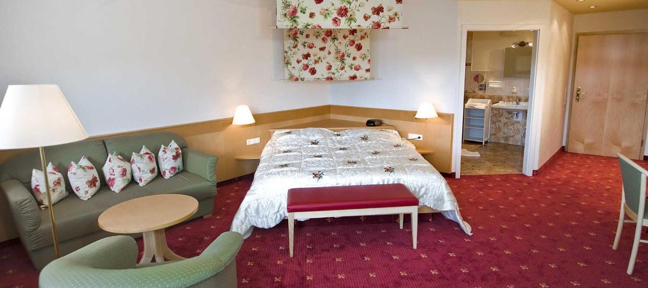 Oeko-Landhotel Basler Hof Лаутербах Экстерьер фото